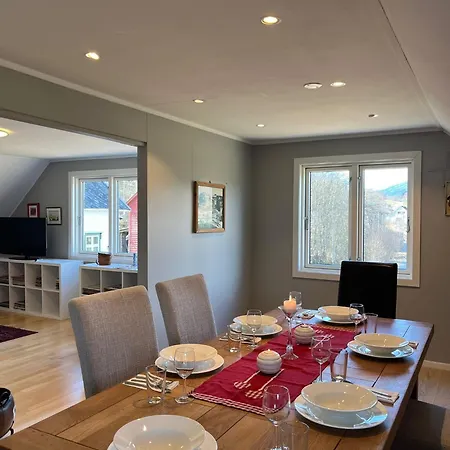 Breathtaking Views - Spacious Family Voss
