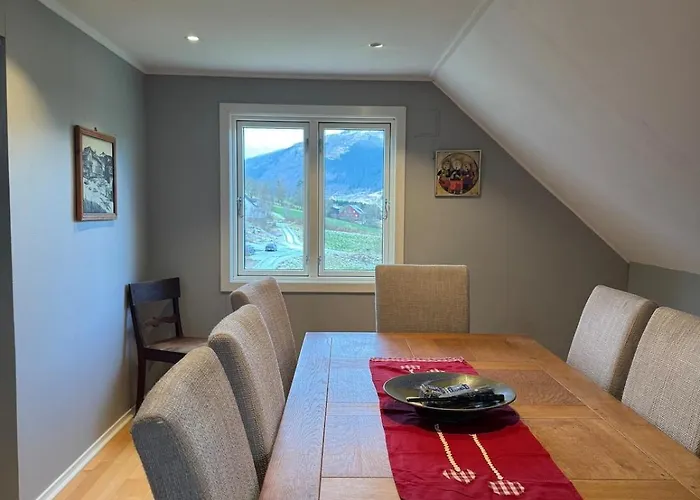 Spacious And Luxurious House With Stunning Views